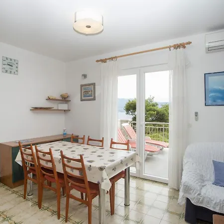 Damir Apartmán *