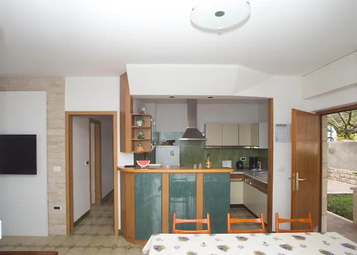 Apartment Damir *