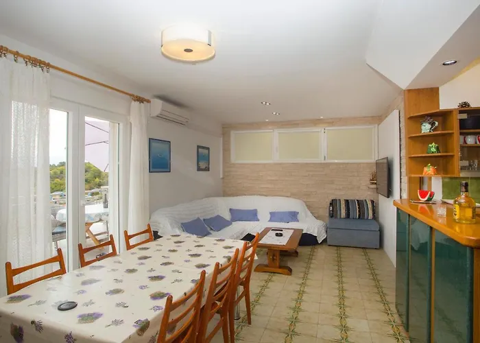 Apartment Damir *