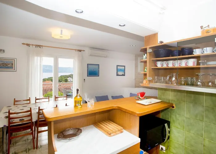 Damir Apartment *